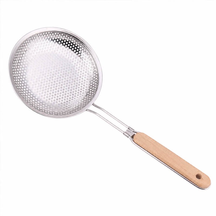 Hliníkové sitko 20 cm s drevenou rúčkou